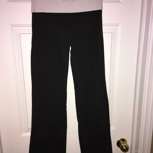 VS yoga pants